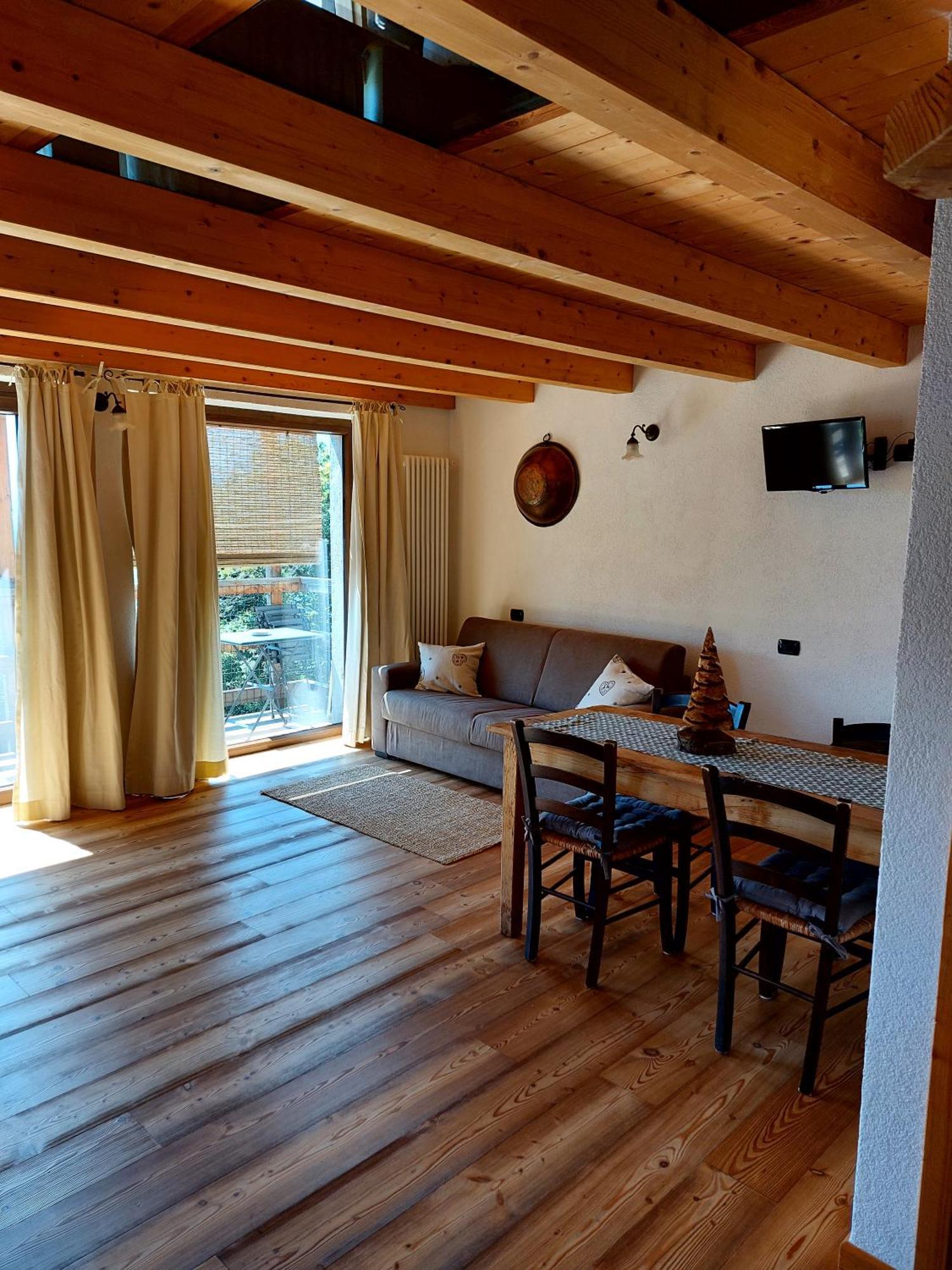 Agriturismo La Pedruscia Civo Exterior photo